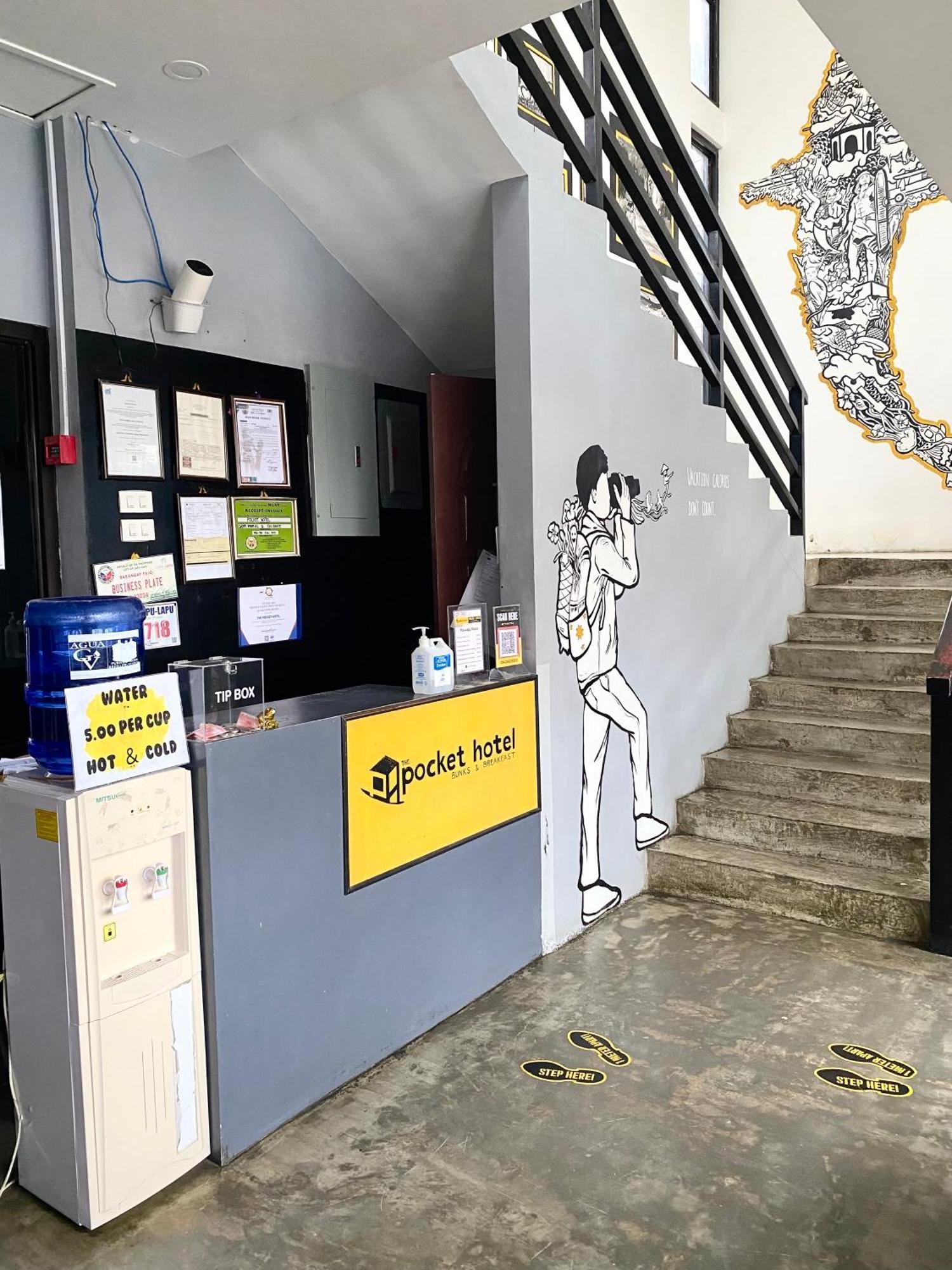 The Pocket Hotel Мактан Екстериор снимка